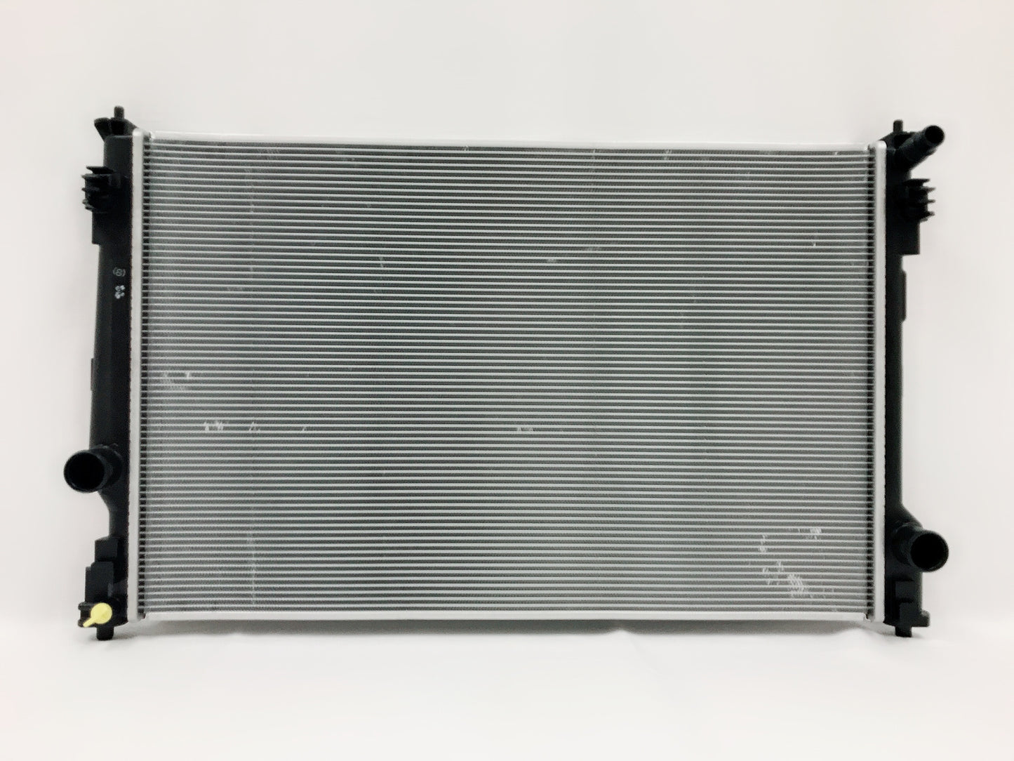 Radiator for Lexus ES250 (2021-2022), Toyota Camry (2018-2023), Lexus ES350 (2019-2021), Toyota Venza (2021-2023), Toyota RAV4 (2019-2022), Toyota Avalon (2019-2022)