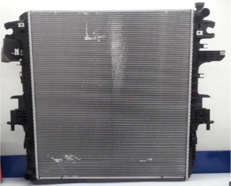 Radiator for Infiniti QX56 (2011–2013), Infiniti QX80 (2014–2020), Nissan Armada (2017–2020) — SKU 13595